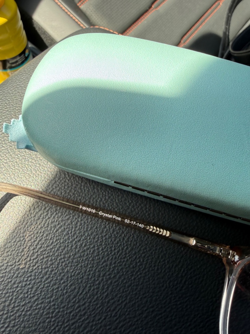 Eyeglass frames - Picture 3 of 3